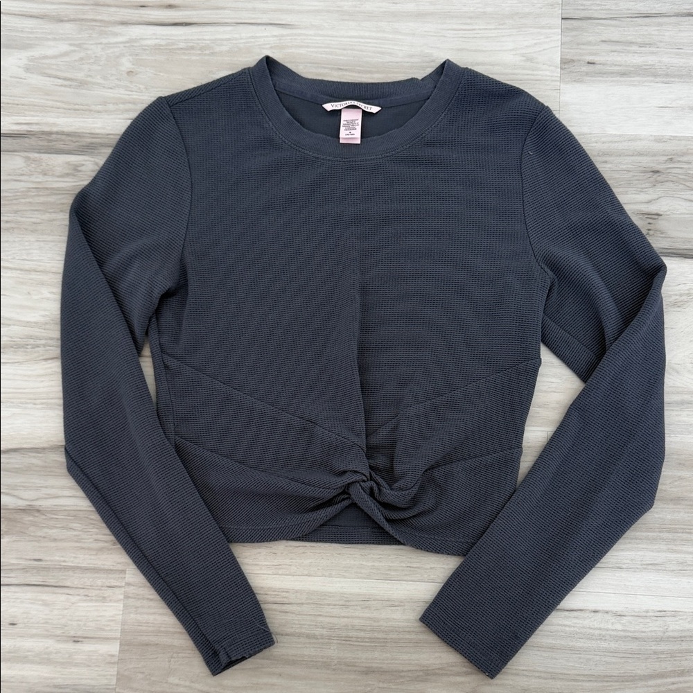 Victoria Secrets  Long Sleeve Twist Front Top - Dark Gray size M